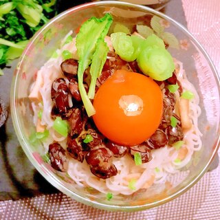 簡単お揚げと納豆のイタリアンなチーズマヨ素麺